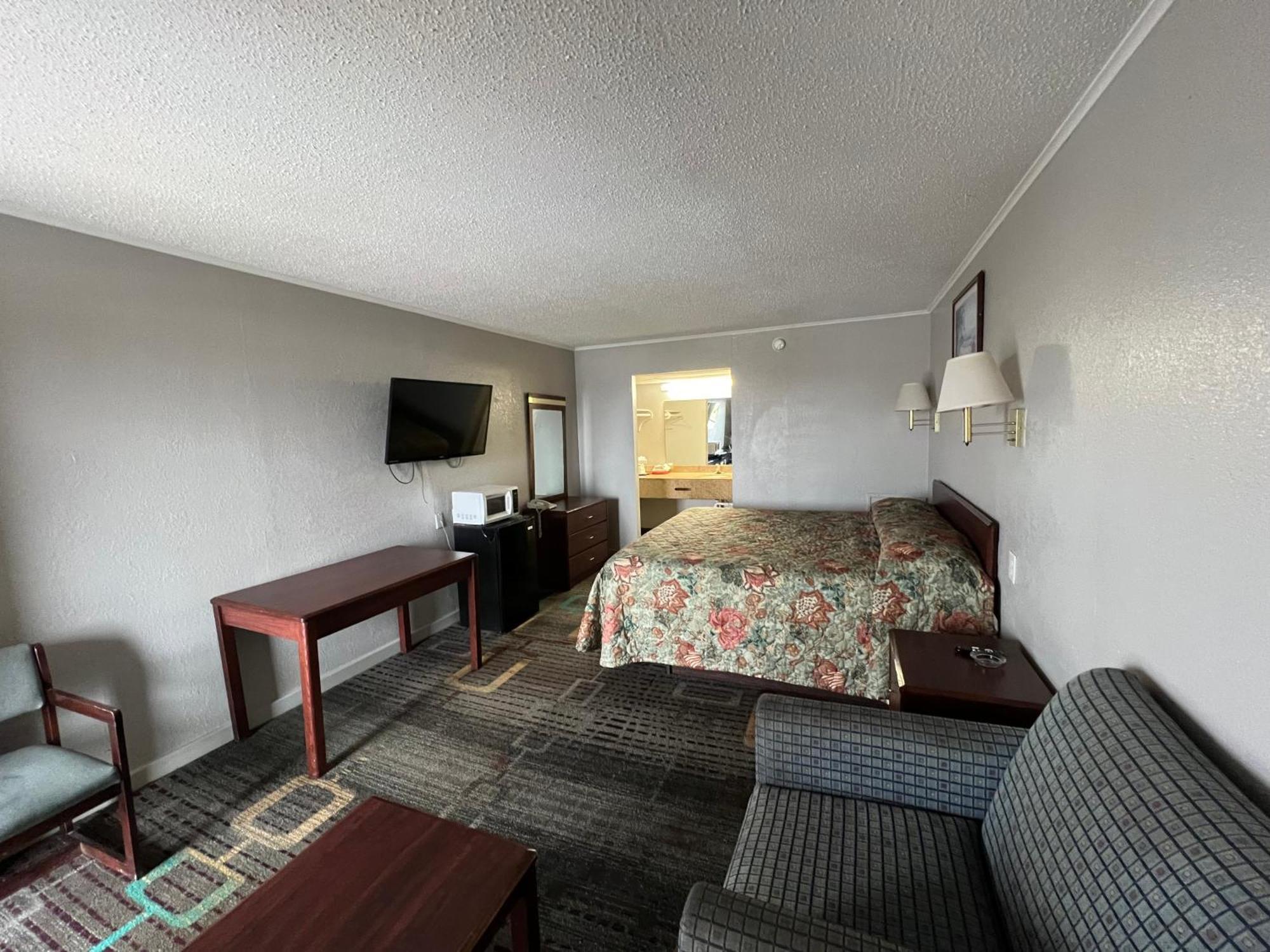 Hotel 81 El Reno Экстерьер фото